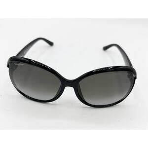 Salvatore Ferragamo SF 770SA 001 Oval Sunglasses 61MM Black Gray New